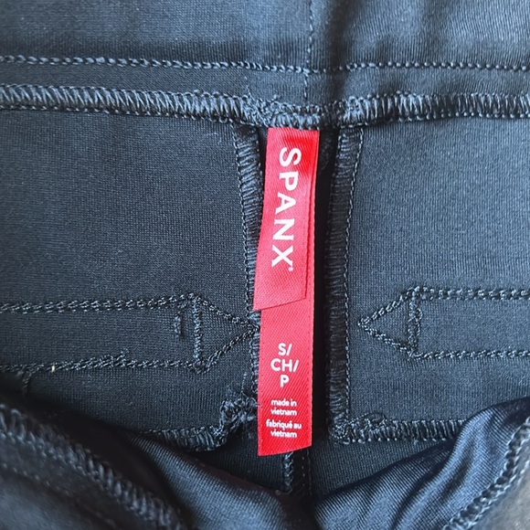 NWOT Spanx black jeggings - Picture 2 of 4